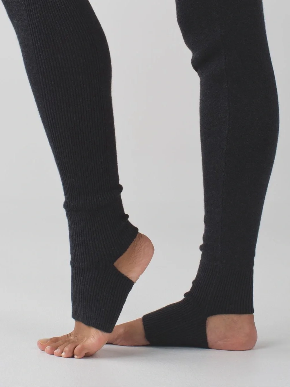 Lululemon Sweet Savasana Sweater Pant Heathered Black, size 4